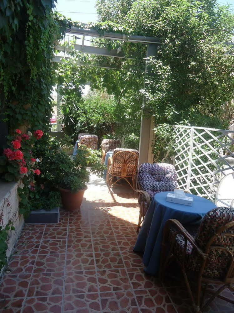 Blue Rose Hotel Amman Bagian luar foto
